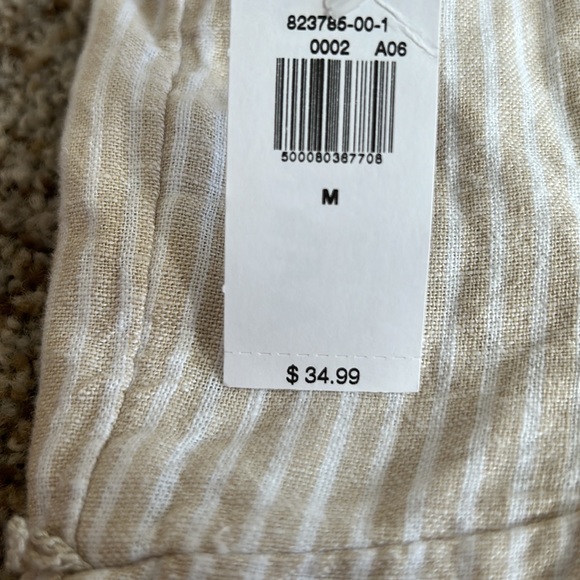 Women’s Romper never worn :) - Picture 4 of 4